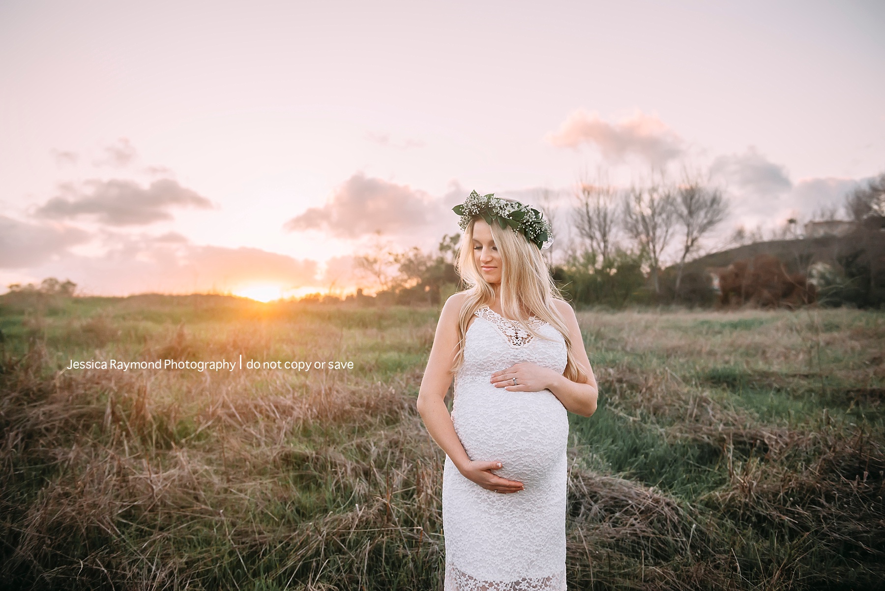 maternity and newborn photographer in san diego sunset session