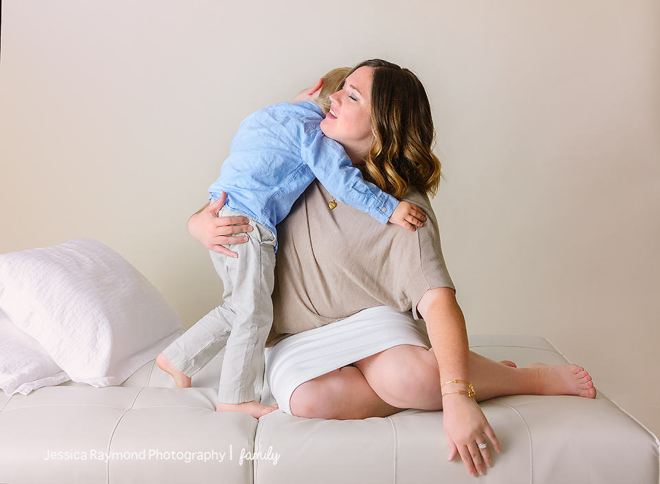 san marcos family photographer mommy me mini session mothers day photo shoot mommy me photo session studio session
